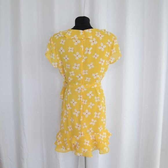Bardot Yellow Abstract Daisy Yellow Wrap Short Sleeve Mini Dress Sz 8 - Picture 3 of 9